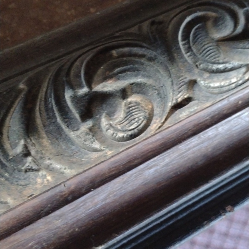 Antique Ornate Solid OakBrown Wooden Picture Frame - Picture 5 of 5